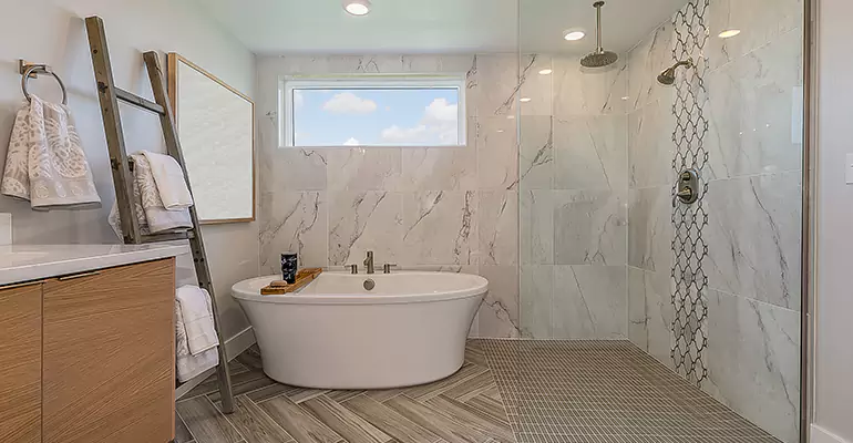 Luxury Master Bath Designs in Greenville